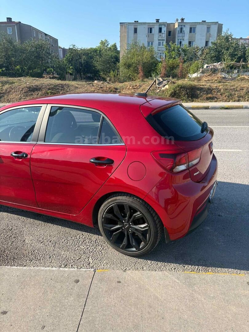 Sahibinden Kia Rio 1.4L MPI Elegance 2021 Model İstanbul 106.000 km Kırmızı 3