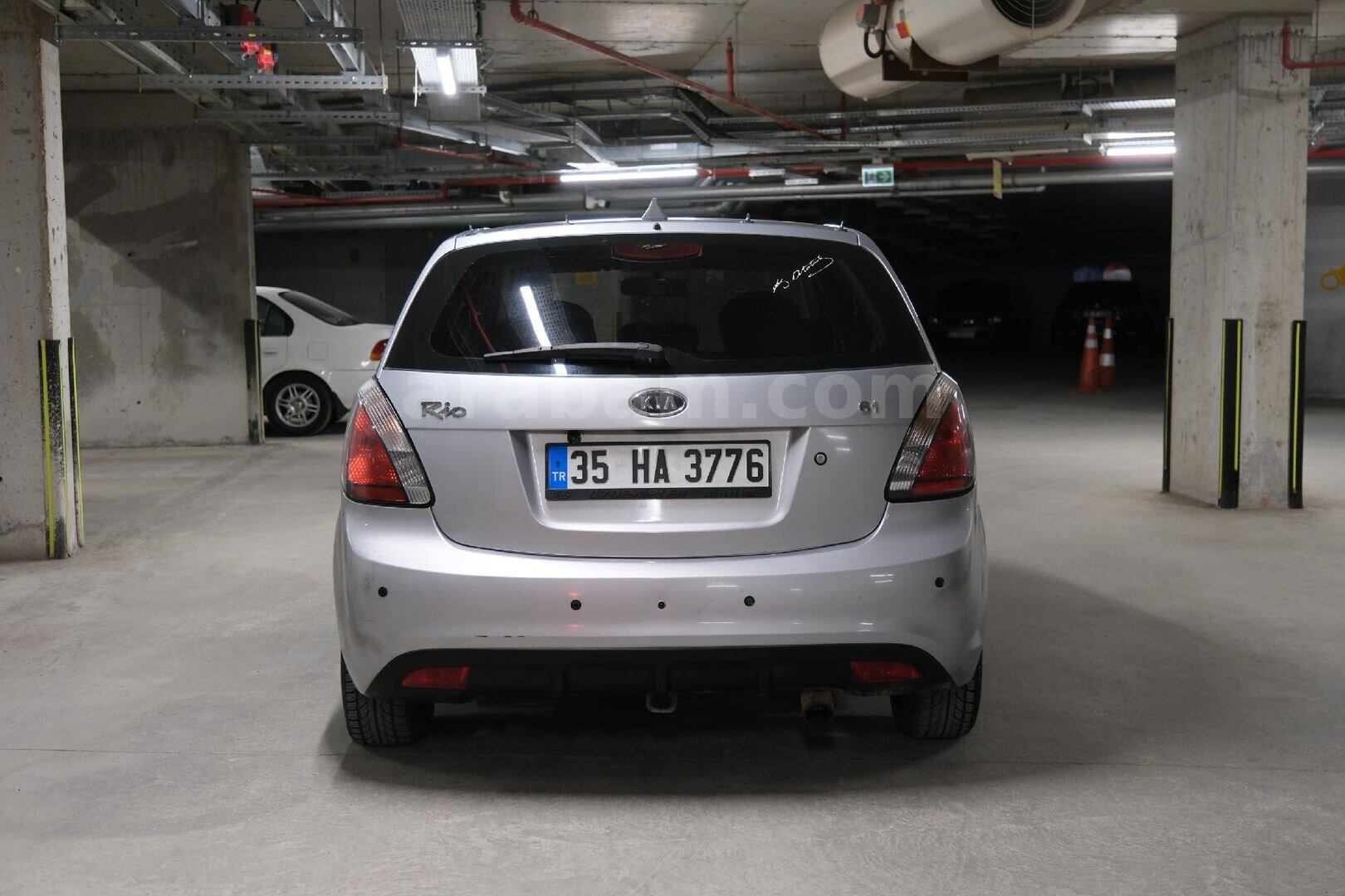 Sahibinden Kia Rio 1.4 GSL Trend 2011 Model İzmir 221.000 km Gri (metalik) 4
