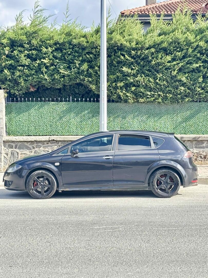 Sahibinden Seat Leon 1.6 Sport 2007 Model İstanbul 326.000 km Siyah 4