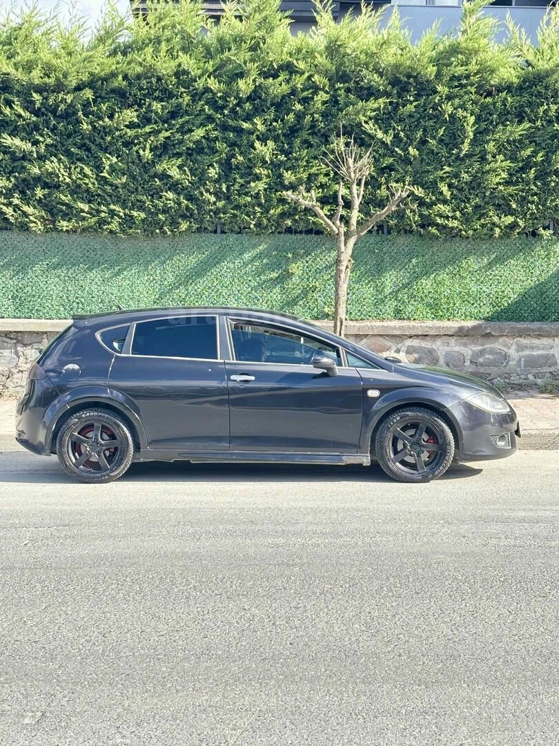 Sahibinden Seat Leon 1.6 Sport 2007 Model İstanbul 326.000 km Siyah 2