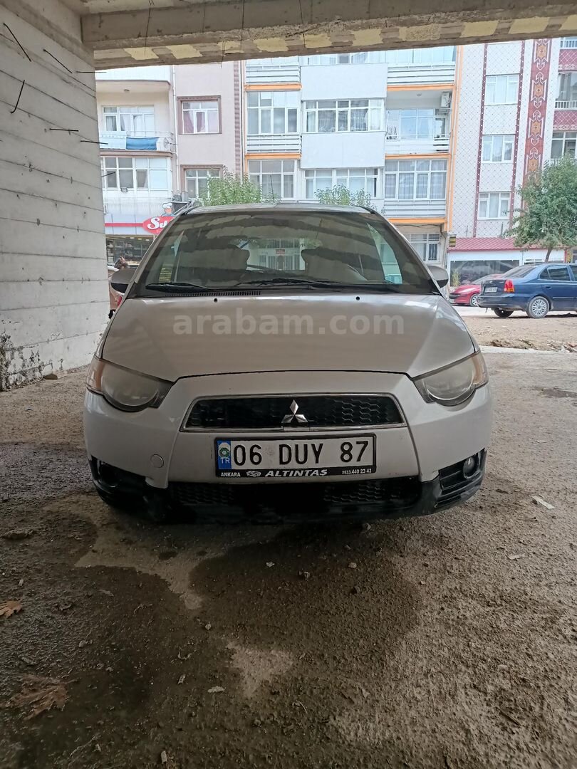 Sahibinden Mitsubishi Colt 1.3 Elegance 2011 Model Elazığ 193.000 km Gri (Gümüş) 1