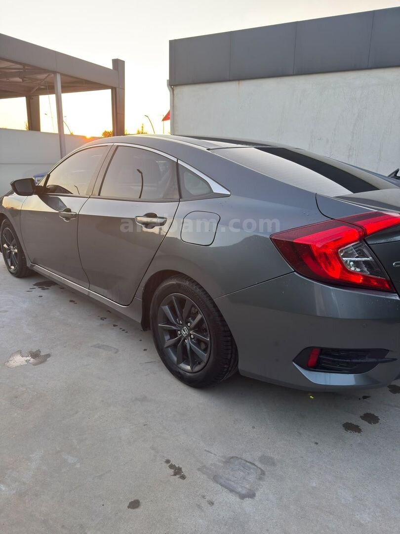 Sahibinden Honda Civic 1.6i VTEC Eco Elegance 2021 Model Sakarya 129.000 km Füme 2