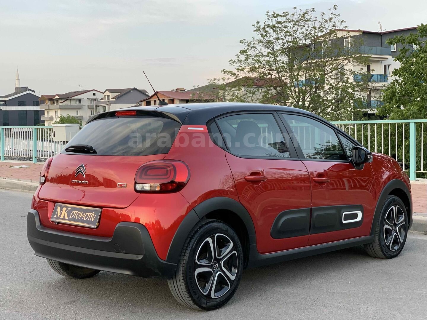 Galeriden Citroen C3 1.2 PureTech Feel Bold 2021 Model Kocaeli 19.000 km Kırmızı 6