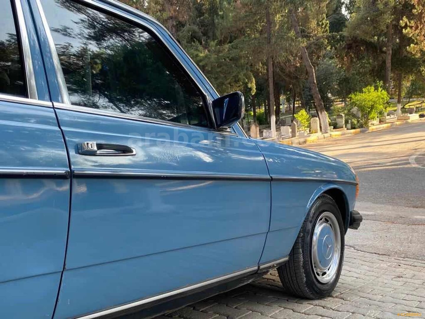 Galeriden Mercedes - Benz 240 D 1980 Model Gaziantep 380.000 km Mavi 7