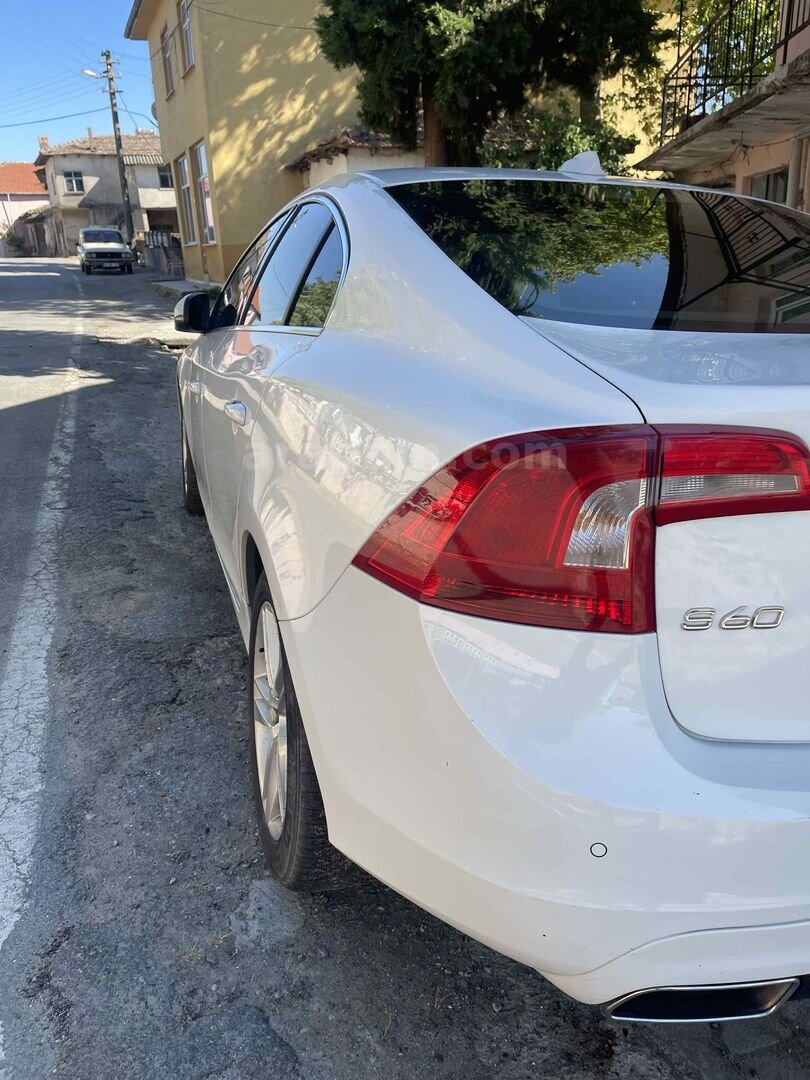 Sahibinden Volvo S60 2.0 D Advance 2015 Model Mardin 288.450 km Beyaz 6