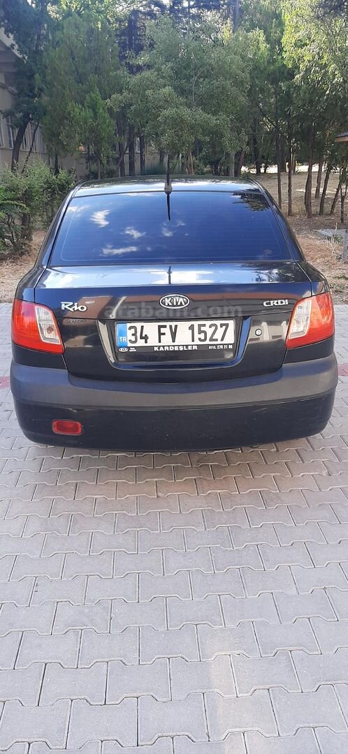 Sahibinden Kia Rio 1.5 CRDi EX Comfort 2008 Model Ankara 255.000 km Siyah 4