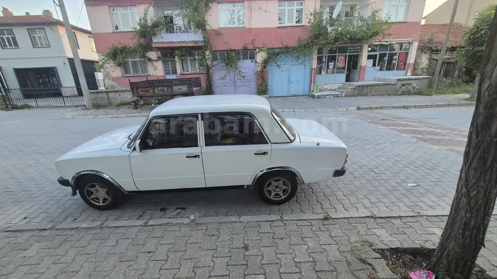 Sahibinden Tofaş Serçe 1994 Model Afyonkarahisar 450.000 km Beyaz 4