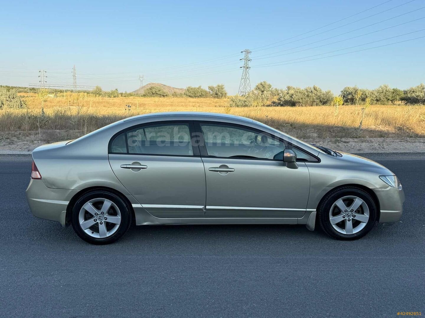 Galeriden Honda Civic 1.6i VTEC Premium 2009 Model Nevşehir 242.000 km Siyah 2