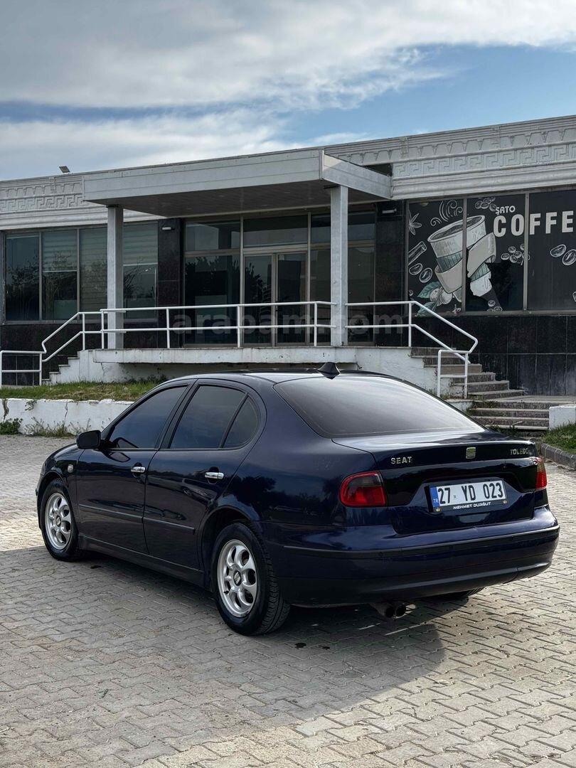 Sahibinden Seat Toledo 1.6 Signo 2001 Model Gaziantep 350.000 km Lacivert 6