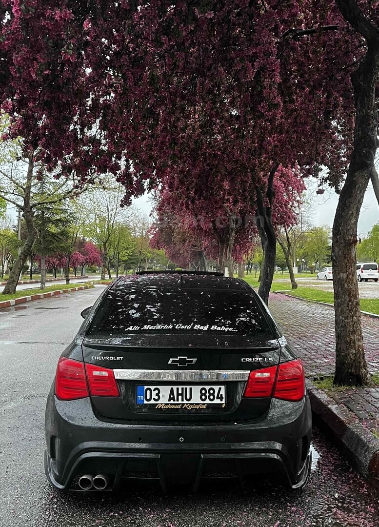 Sahibinden Chevrolet Cruze 1.6 2011 Model Afyonkarahisar 210.000 km Siyah 7