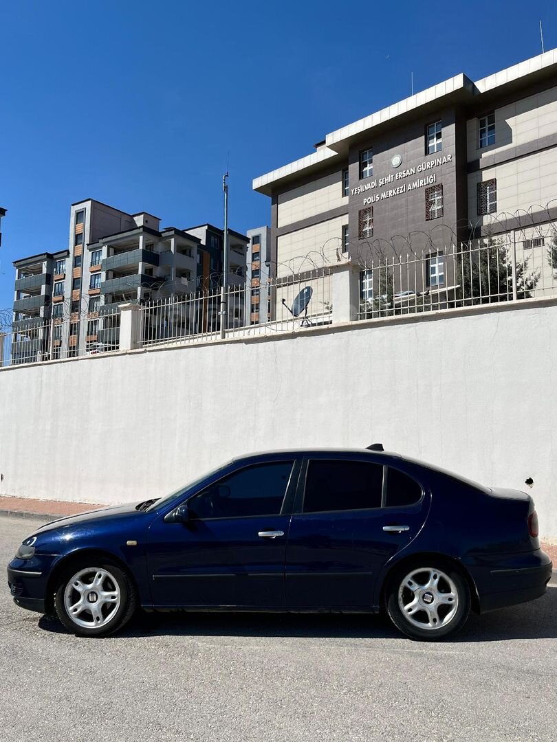 Sahibinden Seat Toledo 1.8 Signo 2001 Model Gaziantep 295.000 km Mavi (metalik) 5