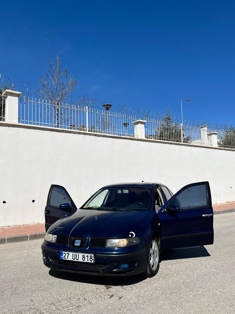 Sahibinden Seat Toledo 1.8 Signo 2001 Model Gaziantep 295.000 km Mavi (metalik) 1