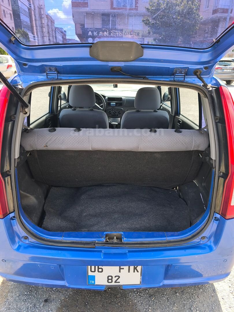 Sahibinden Daihatsu Cuore 1.0 High Grade 2004 Model İstanbul 211.300 km Mavi 2