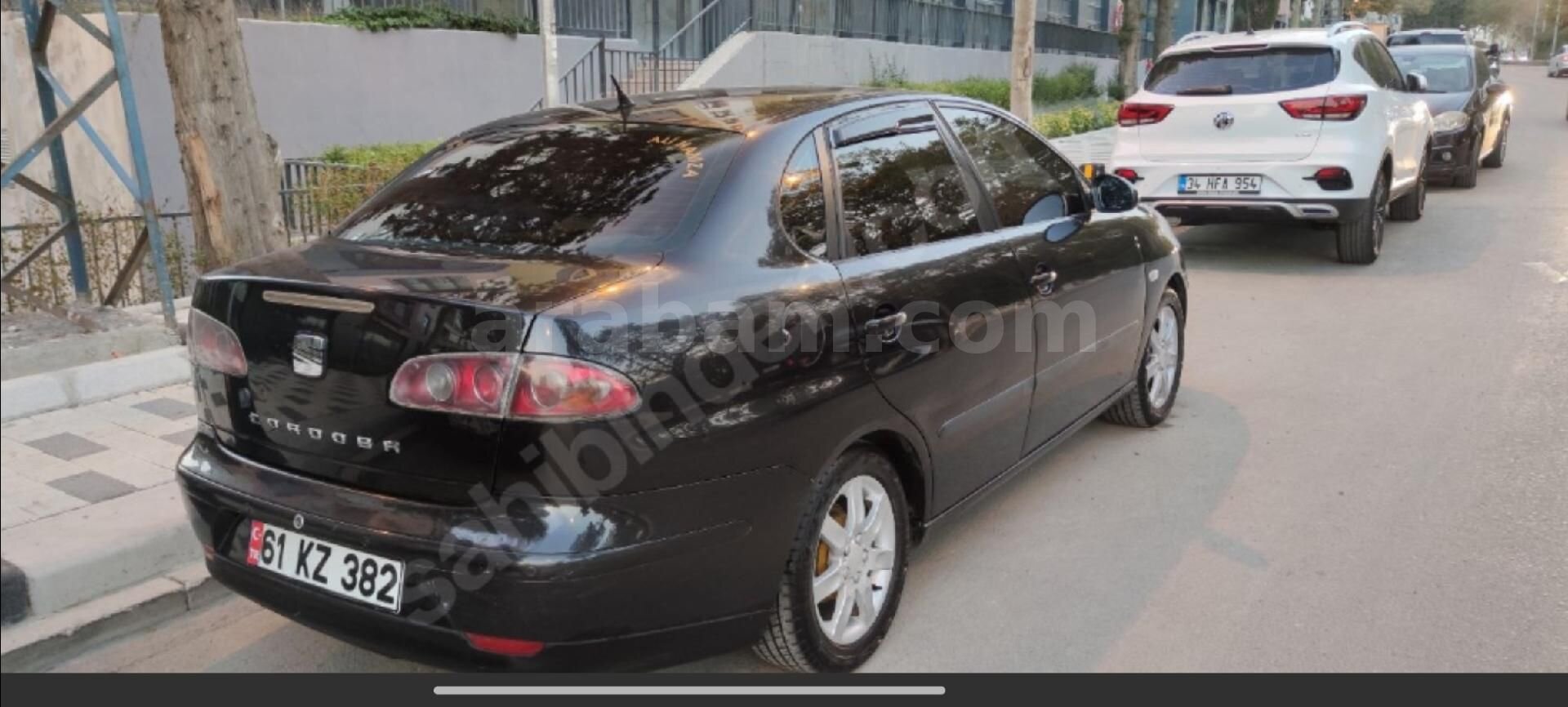 Sahibinden Seat Cordoba 1.4 TDI Stylance 2007 Model İstanbul 242.000 km Siyah 3