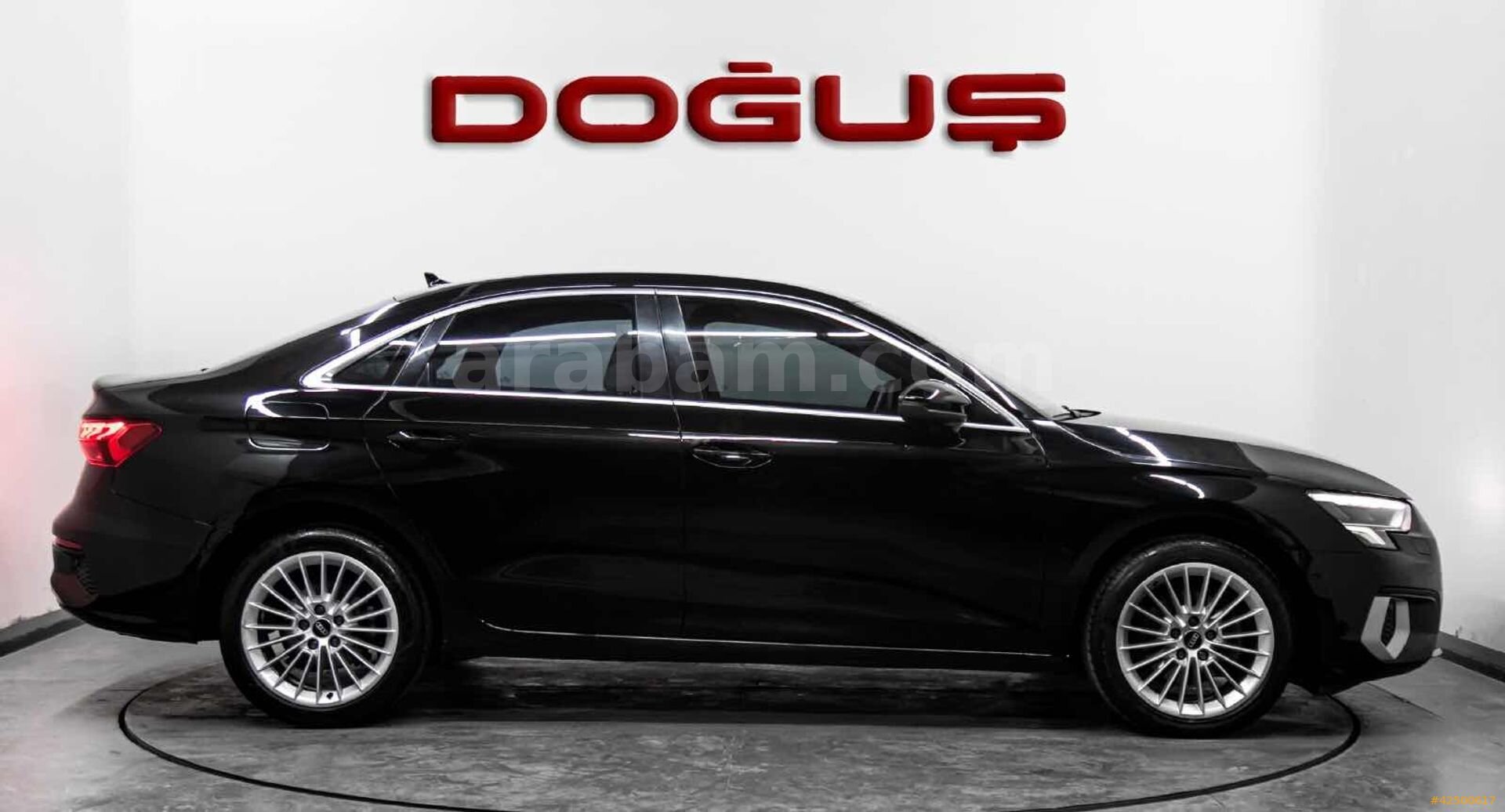 Galeriden Audi A3 Sedan 35 TFSI Advanced 2022 Model İstanbul 104.000 km Siyah 3