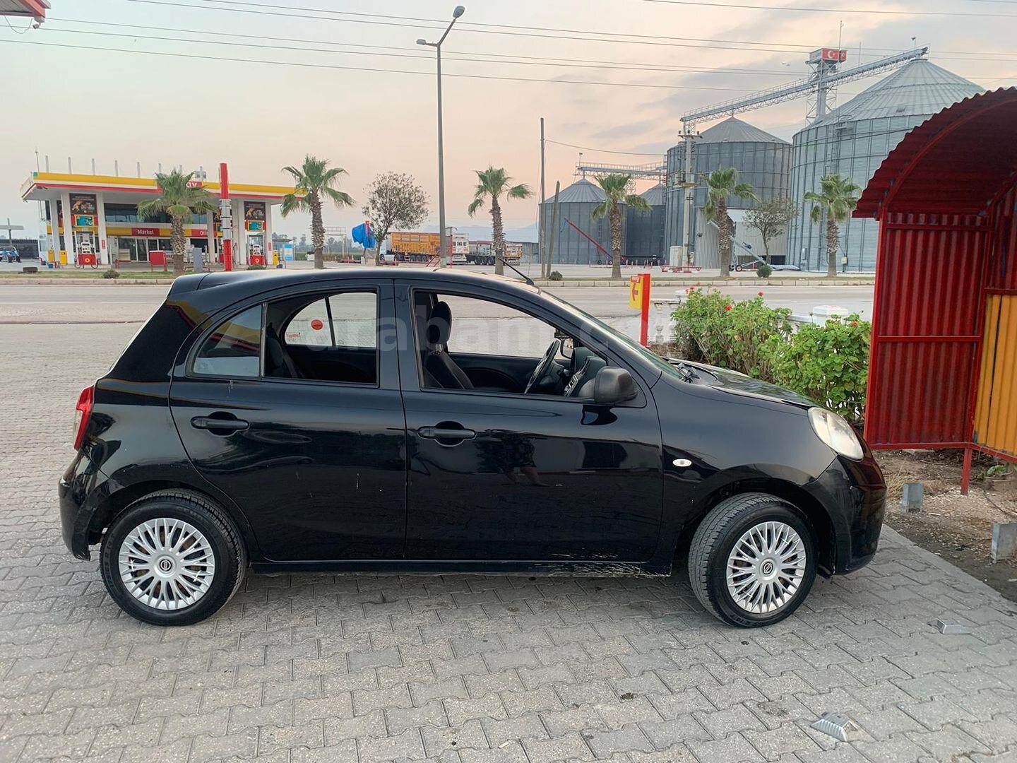 Sahibinden Nissan Micra 1.2 Passion 2011 Model Bursa 85.000 km Siyah 7