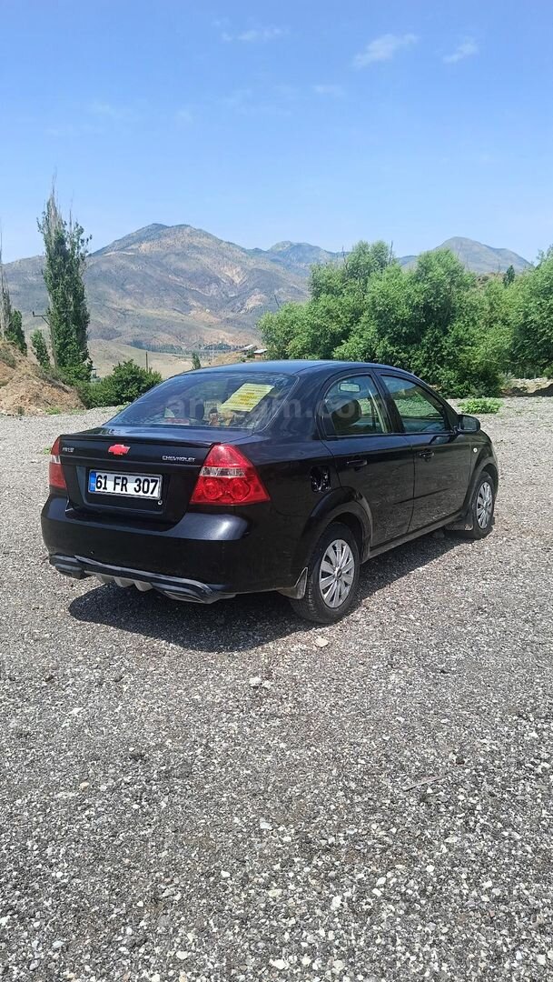 Sahibinden Chevrolet Aveo 1.2 SE 2009 Model Erzurum 199.000 km Siyah 6