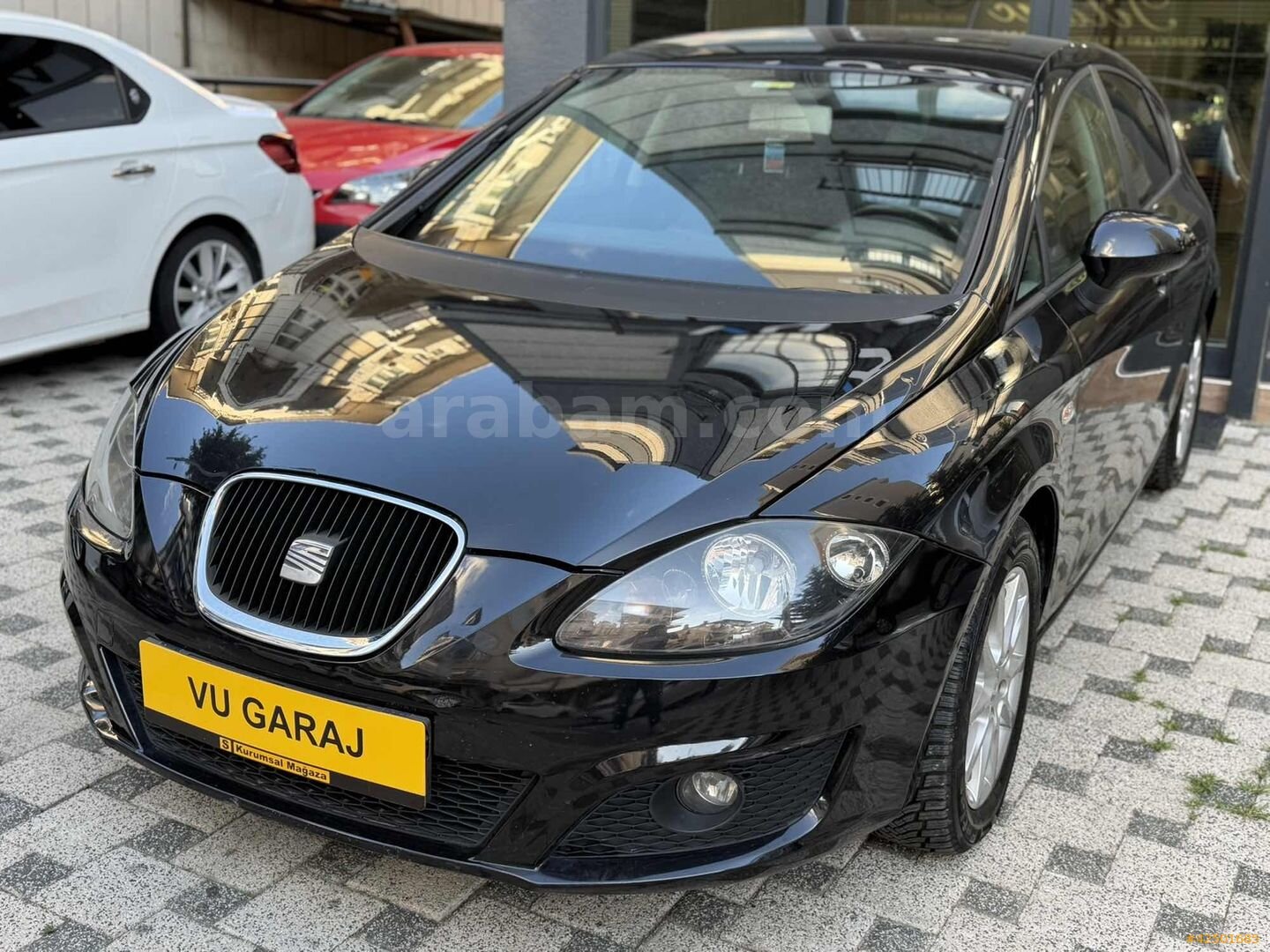 Galeriden Seat Leon 1.6 TDI CR Style 2011 Model İstanbul 174.500 km Siyah 5