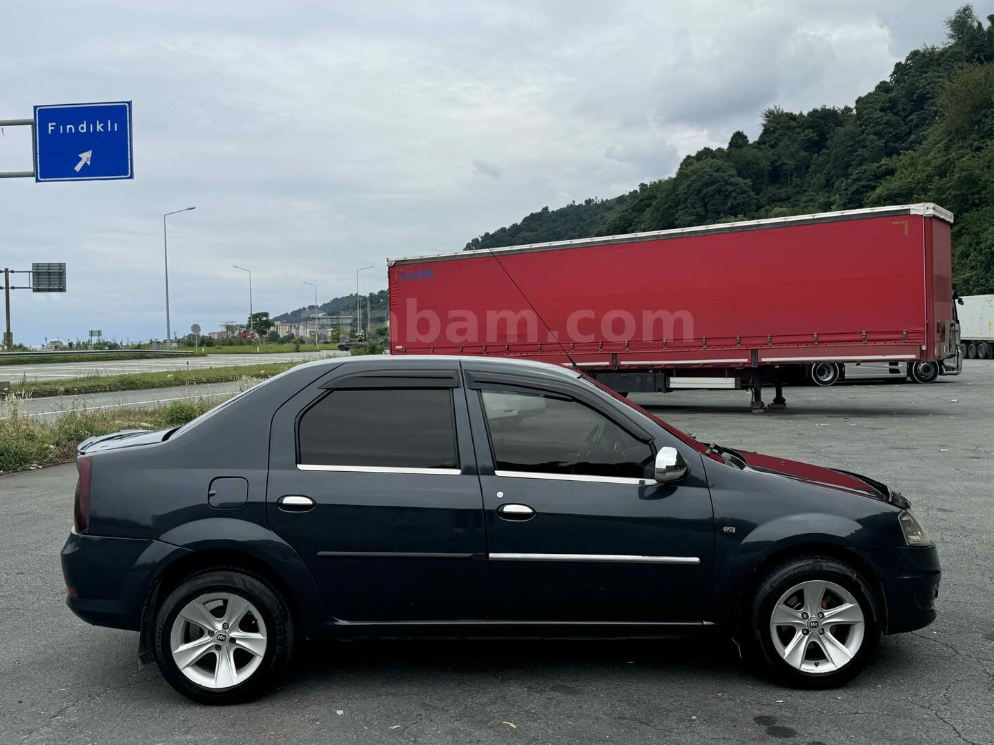 Sahibinden Dacia Logan 1.5 dCi Ambiance 2012 Model Rize 468.000 km Füme 7