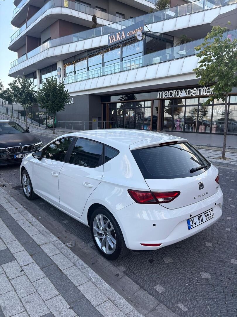 Sahibinden Seat Leon 1.2 TSI Style 2015 Model İstanbul 183.000 km Beyaz 4