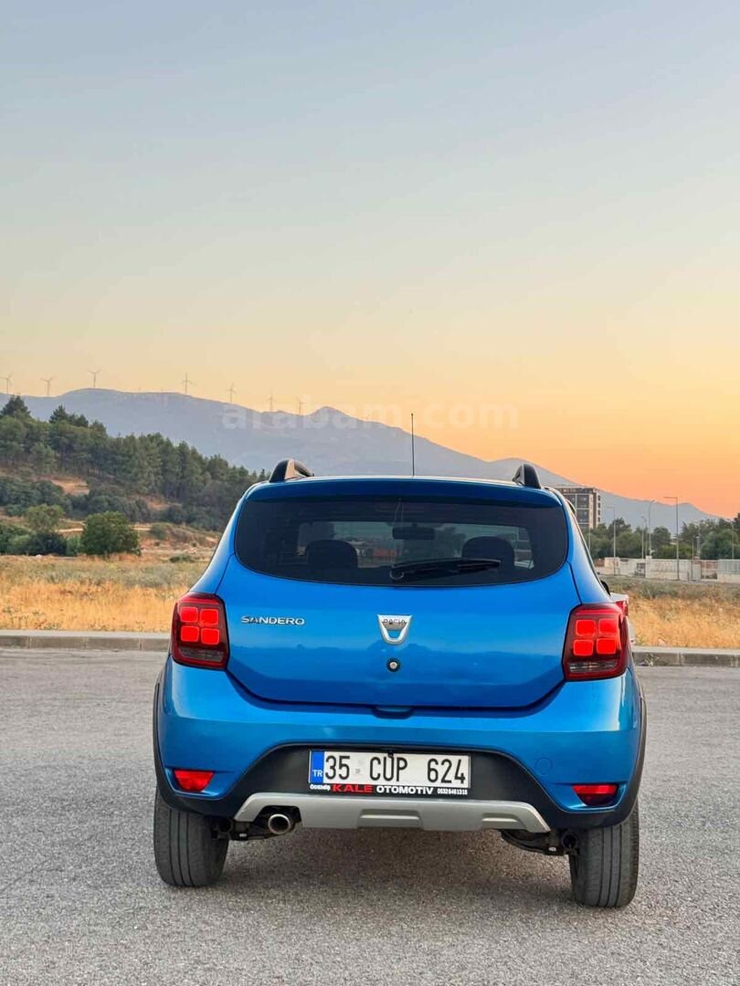 Sahibinden Dacia Sandero 1.5 dCi Stepway 2016 Model İzmir 245.000 km Mavi 6