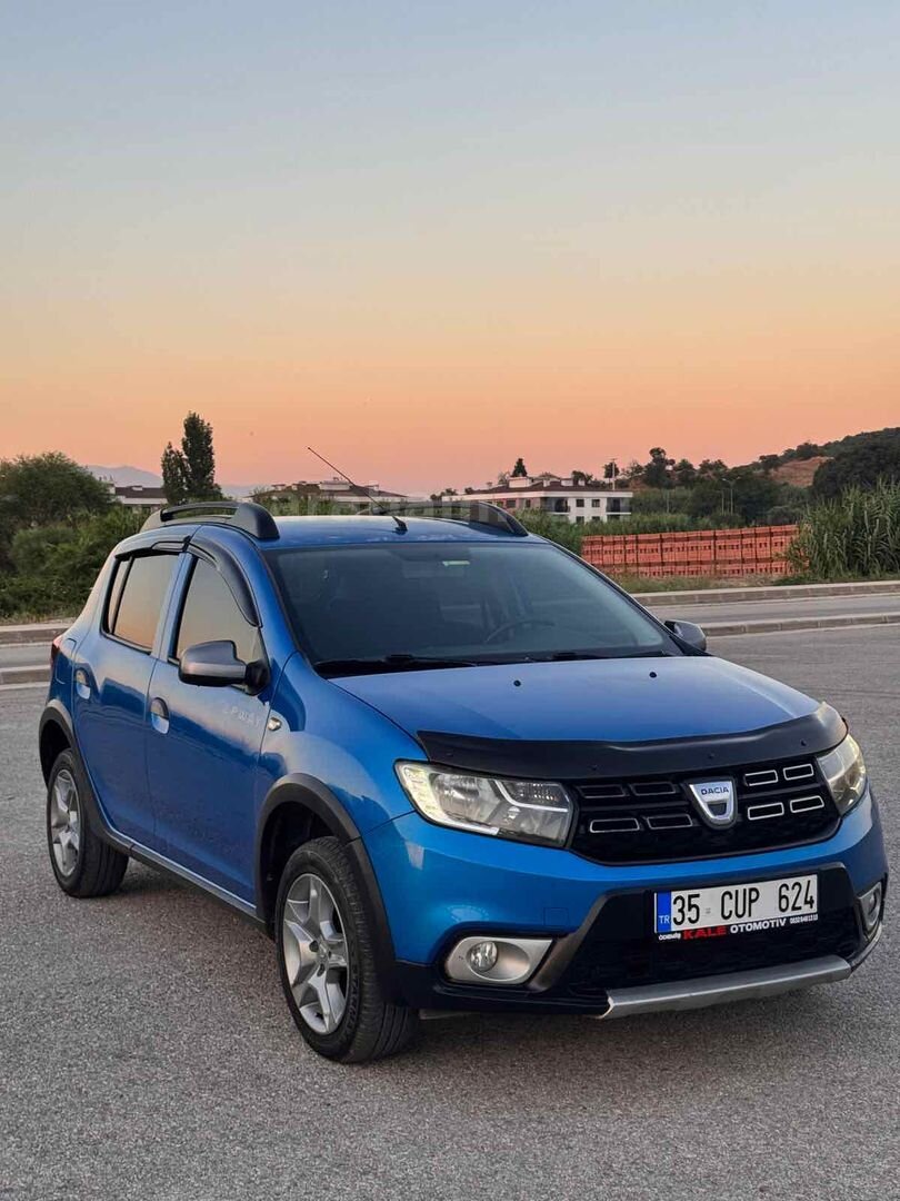 Sahibinden Dacia Sandero 1.5 dCi Stepway 2016 Model İzmir 245.000 km Mavi 1