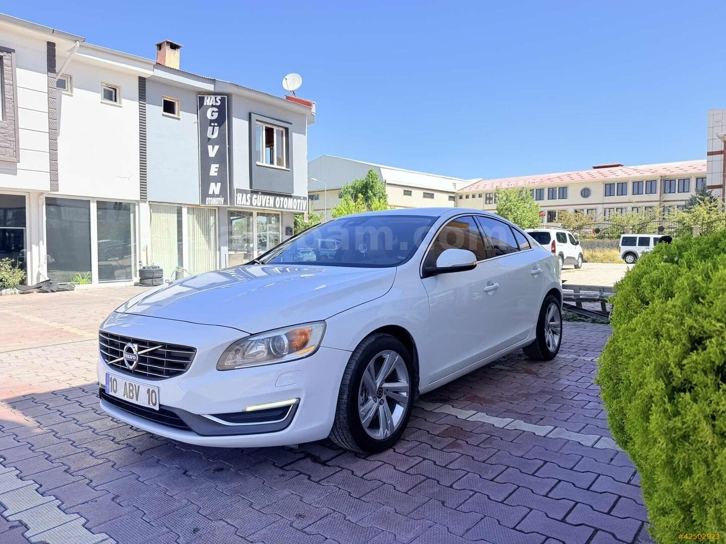 Galeriden Volvo S60 1.6 D Premium 2014 Model Van 307.000 km Beyaz 5