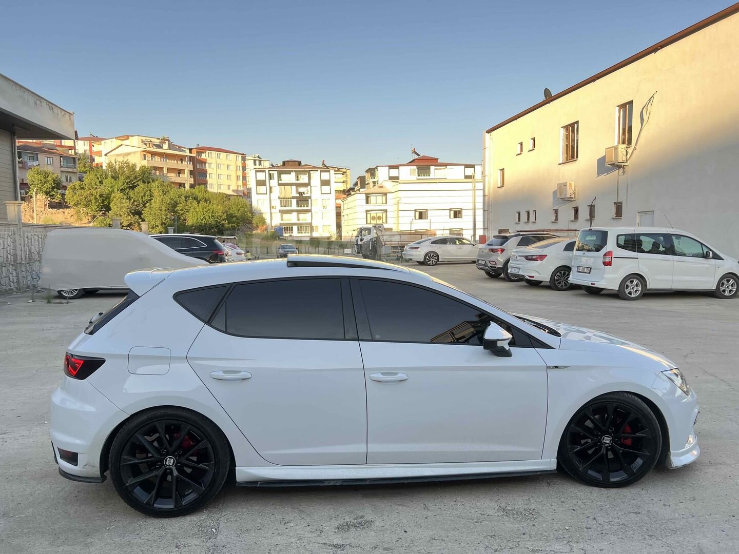 Sahibinden Seat Leon 1.4 TSI FR 2017 Model Diyarbakır 104.000 km Beyaz 4
