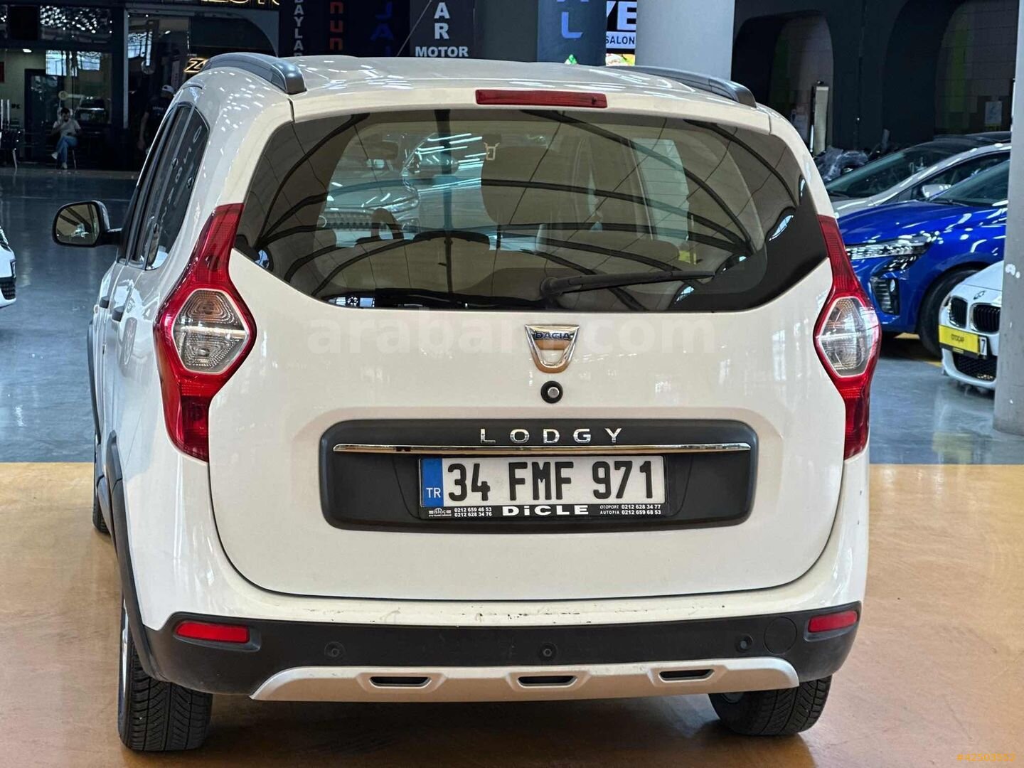 Galeriden Dacia Lodgy 1.5 BlueDCI Stepway 2022 Model İstanbul 96.500 km Beyaz 6