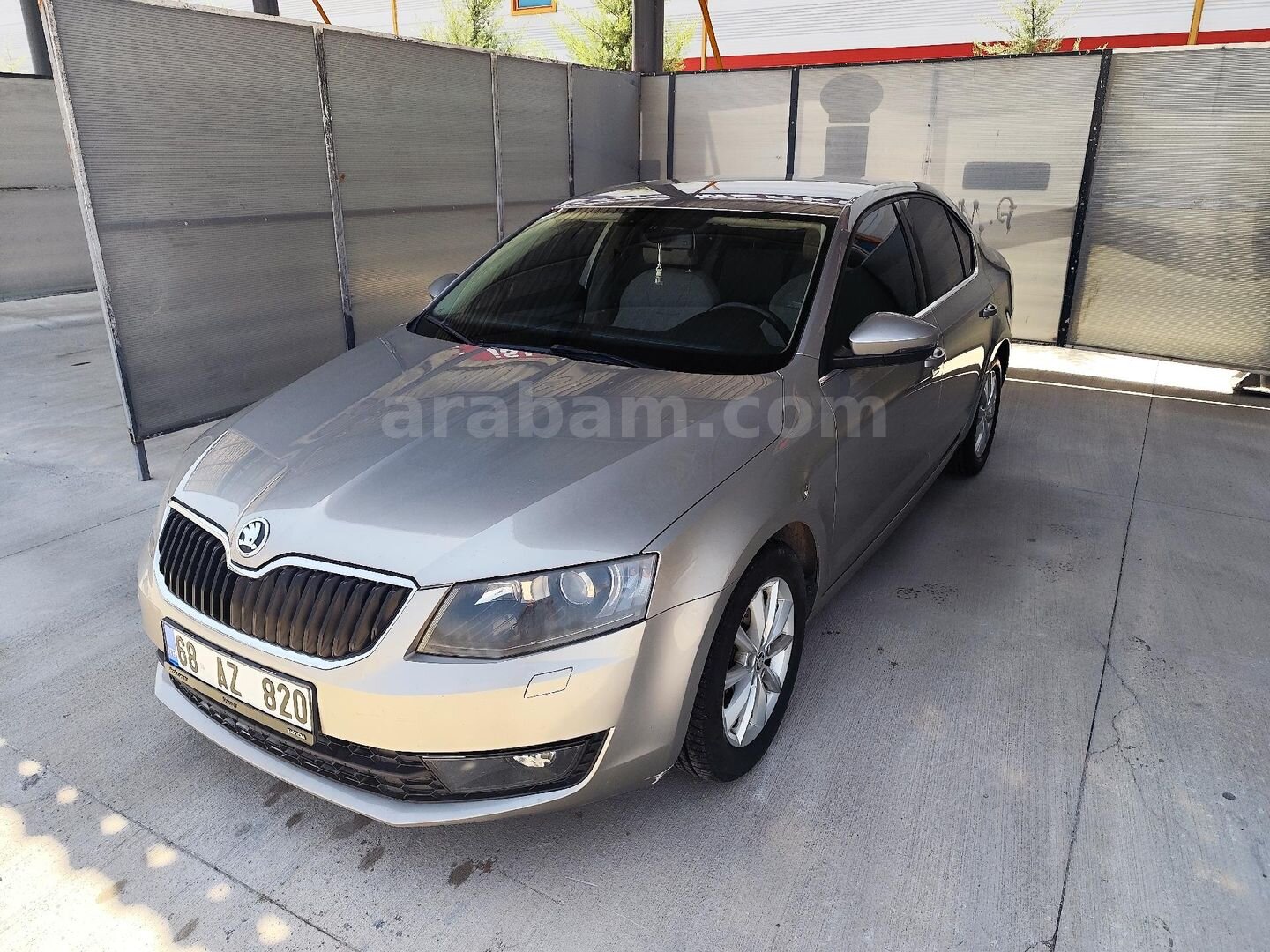 Sahibinden Skoda Octavia 1.6 TDI Elegance 2013 Model Aksaray 199.000 km Bej 2
