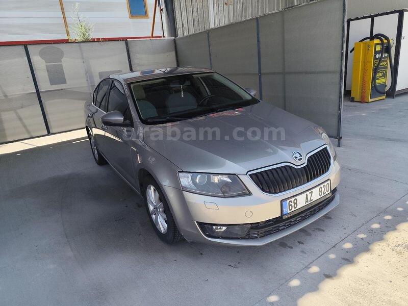 Sahibinden Skoda Octavia 1.6 TDI Elegance 2013 Model Aksaray 199.000 km Bej