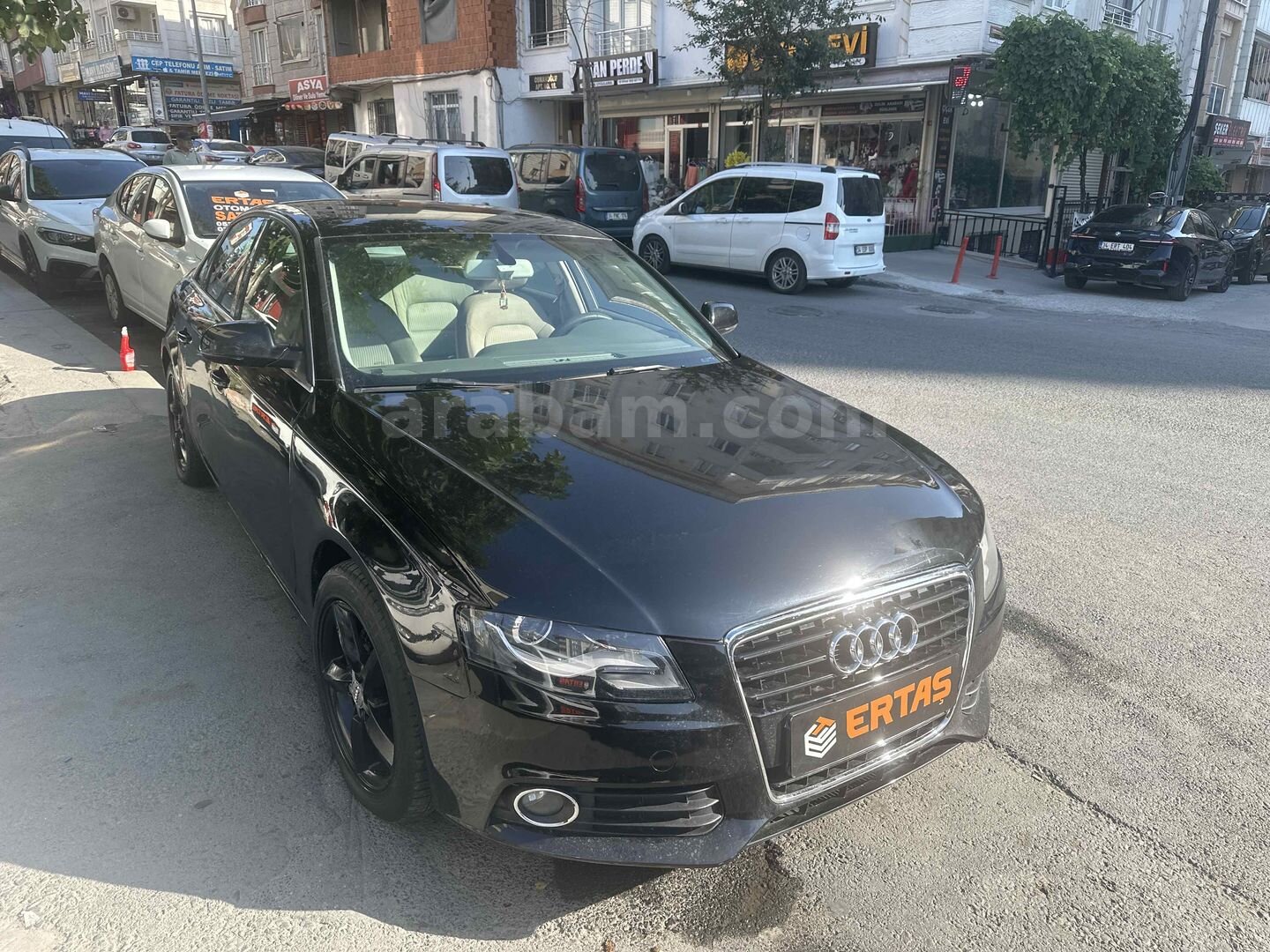 Galeriden Audi A4 Sedan 1.8 T Quattro 2010 Model İstanbul 550.000 km Siyah 1
