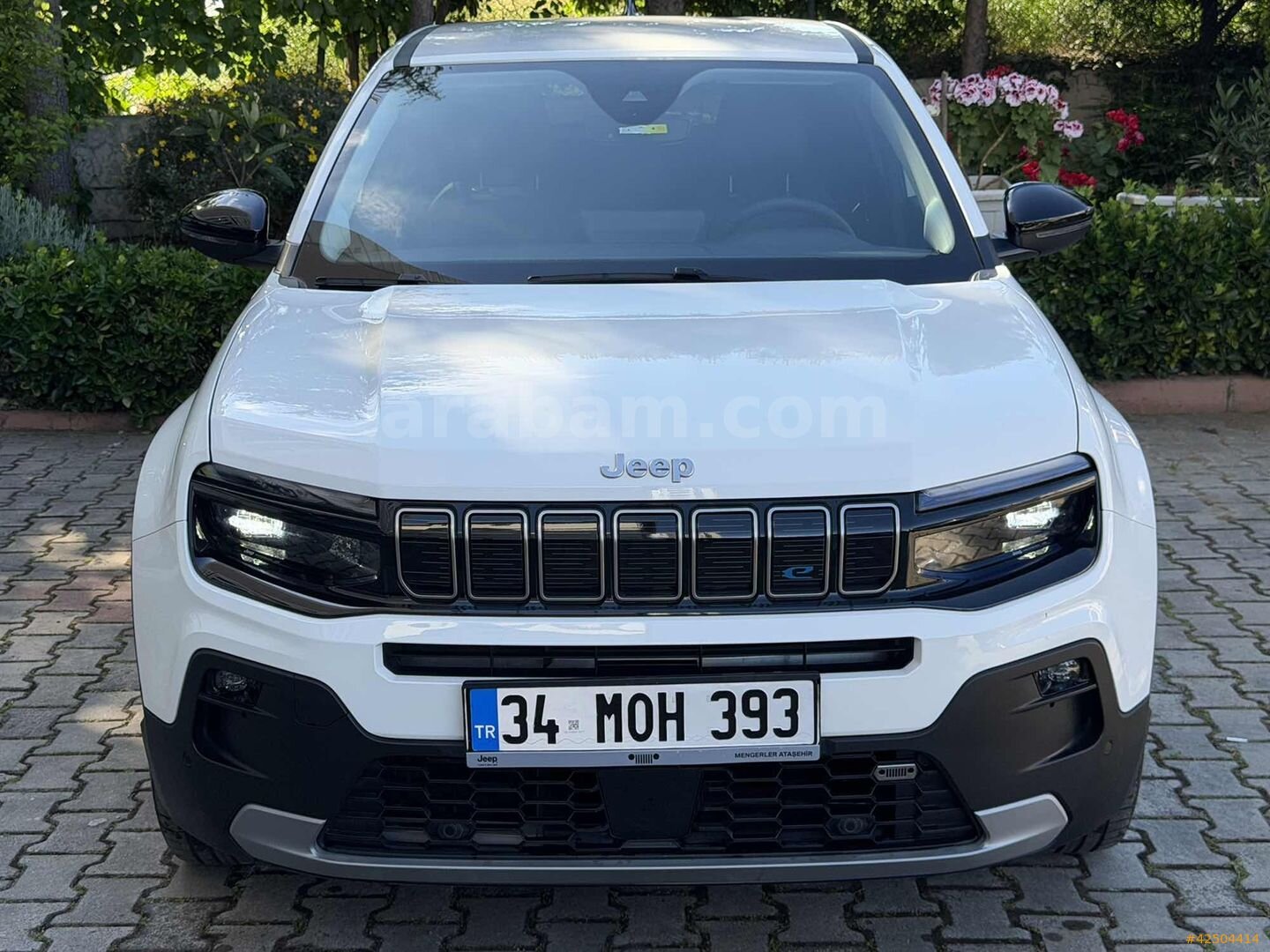 Galeriden Jeep Avenger Electric Summit 2024 Model İstanbul 15.000 km Beyaz 3