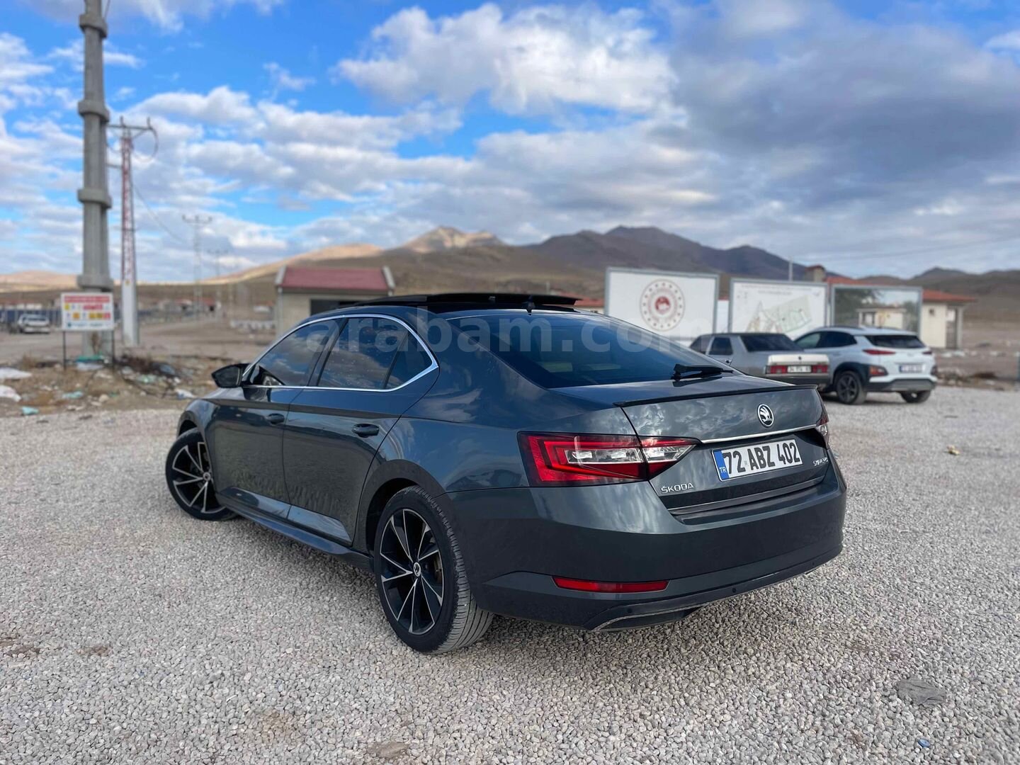 Sahibinden Skoda SuperB 1.6 TDI Prestige 2017 Model Batman 231.000 km Gri 5