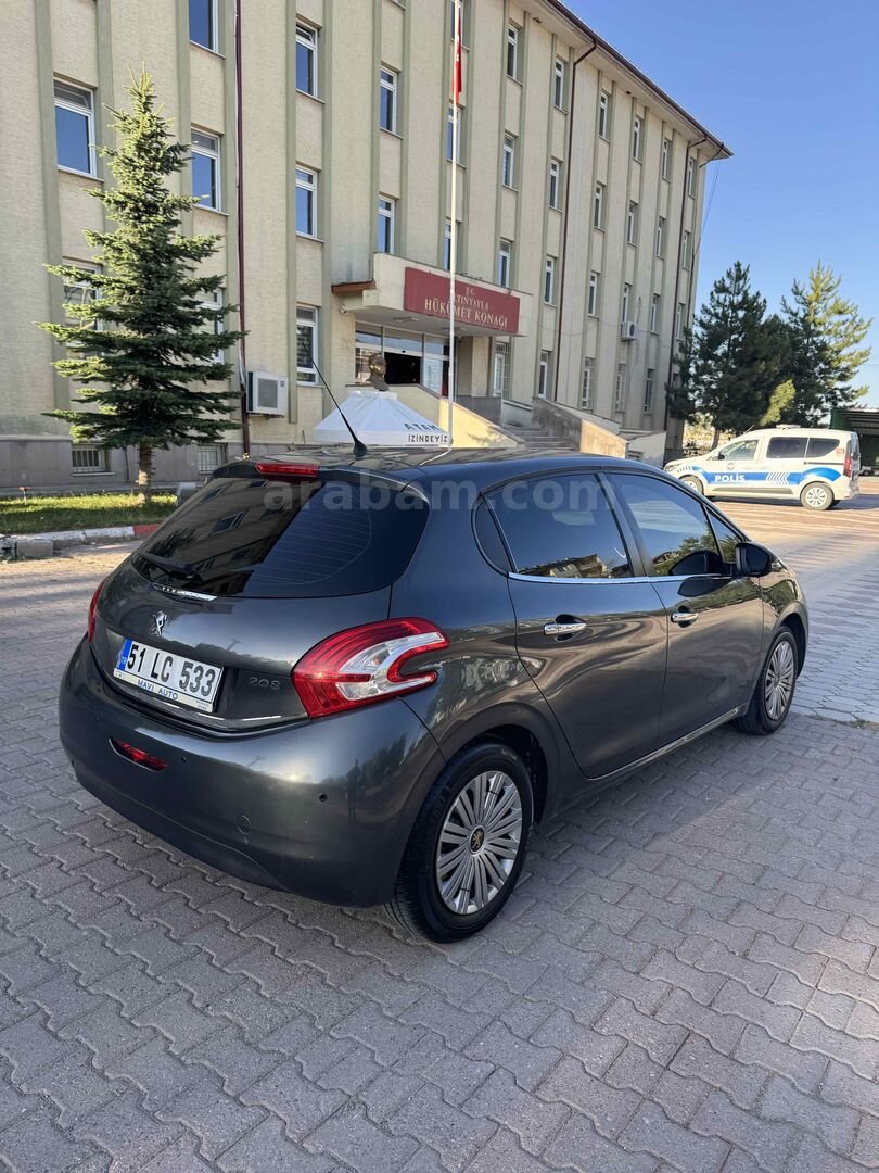 Sahibinden Peugeot 208 1.0 VTi Access 2013 Model Sivas 225.000 km Gri (titanyum) 6