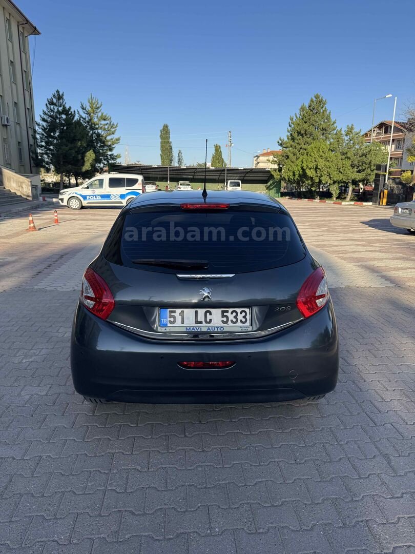 Sahibinden Peugeot 208 1.0 VTi Access 2013 Model Sivas 225.000 km Gri (titanyum) 7