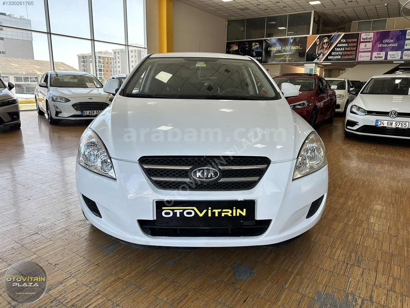 Galeriden Kia Ceed 1.6 CRDi Cool 2009 Model İzmir 211.000 km Beyaz 2