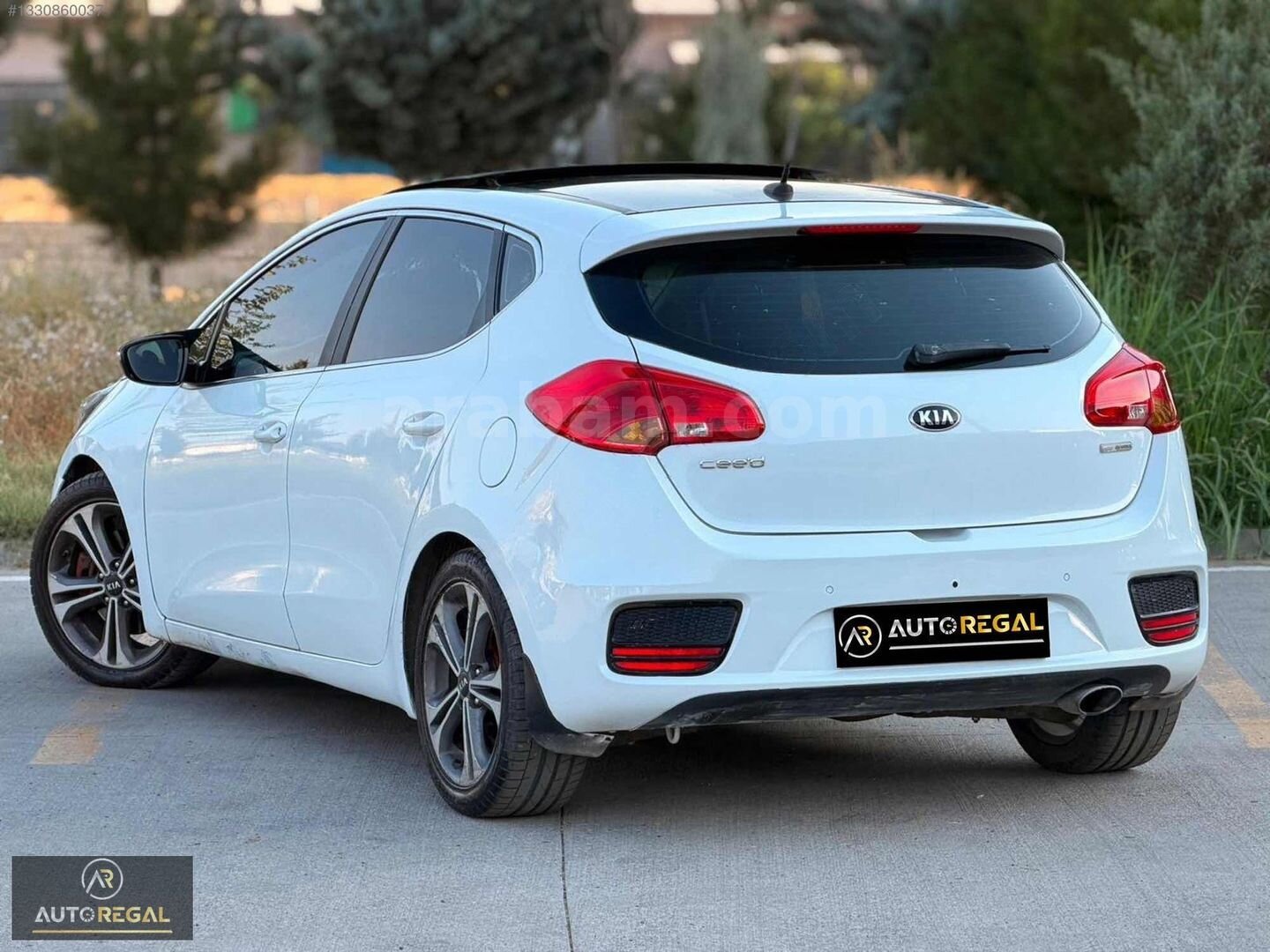 Galeriden Kia Ceed 1.6 CRDi Concept Plus 2015 Model Batman 339.000 km Beyaz 5