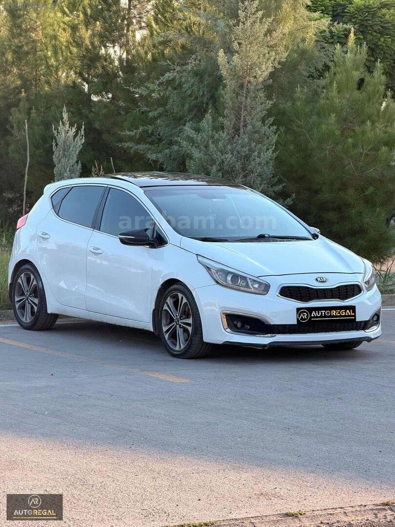 Galeriden Kia Ceed 1.6 CRDi Concept Plus 2015 Model Batman 339.000 km Beyaz 6