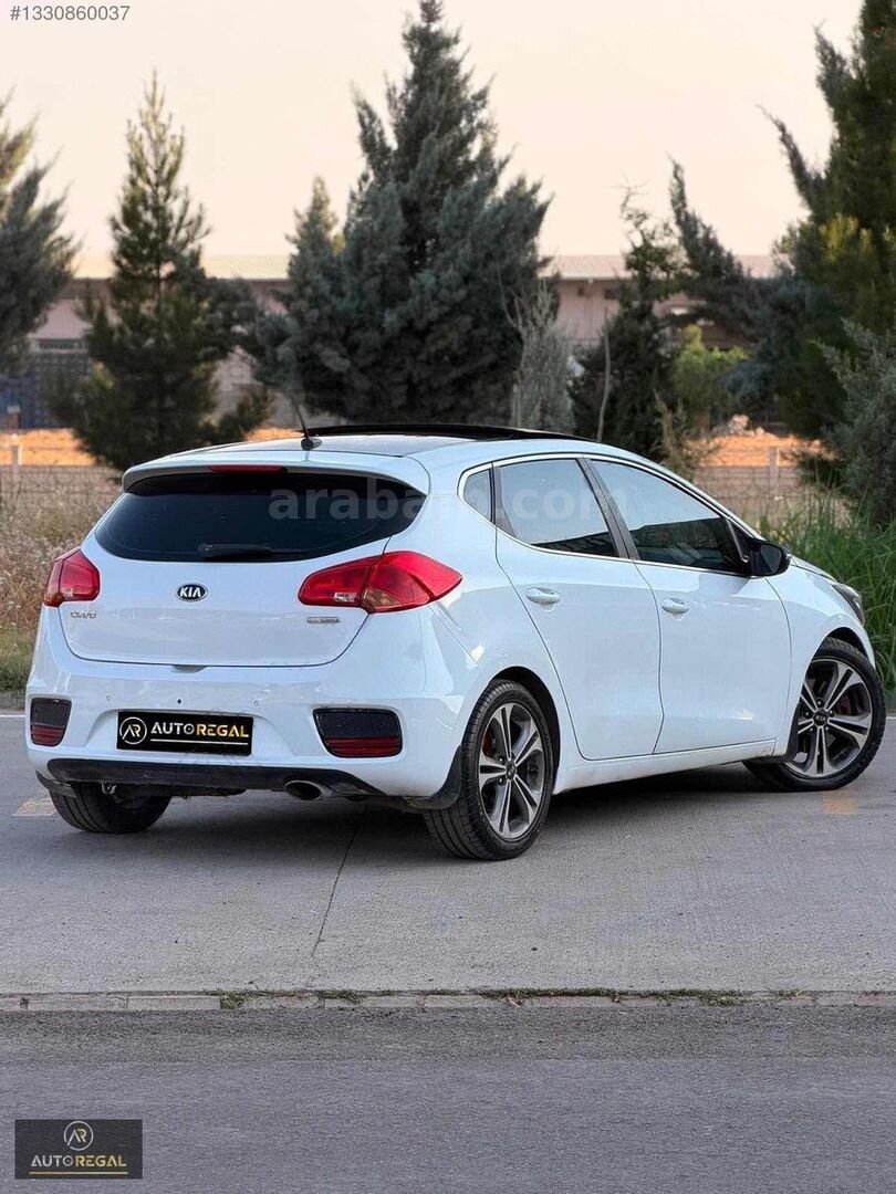 Galeriden Kia Ceed 1.6 CRDi Concept Plus 2015 Model Batman 339.000 km Beyaz 3