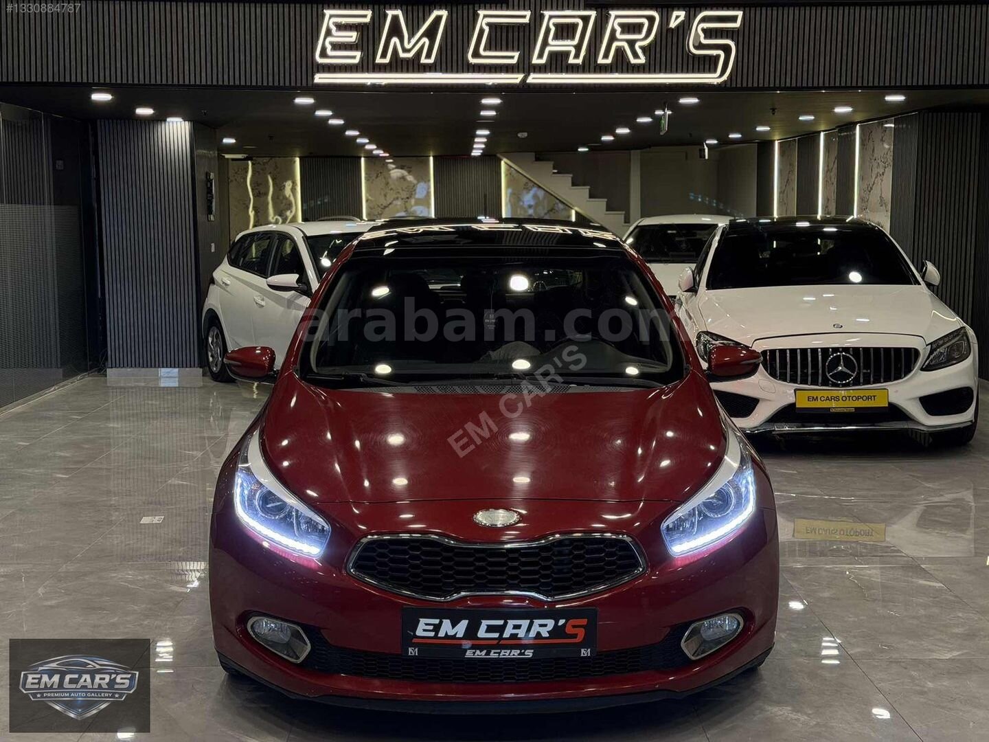 Galeriden Kia Ceed 1.6 CRDi Concept Plus 2013 Model İstanbul 120.000 km Kırmızı 2