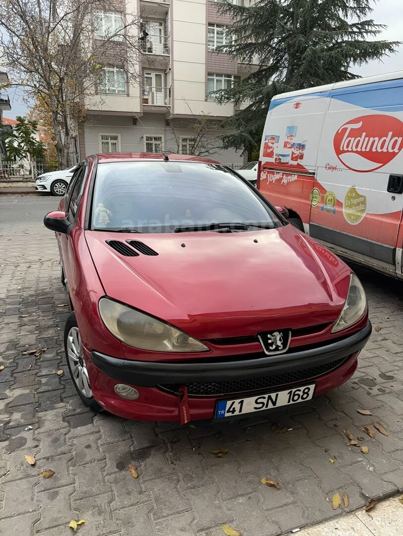 Sahibinden Peugeot 206 1.4 XT 2004 Model Ankara 310.000 km Kırmızı 4