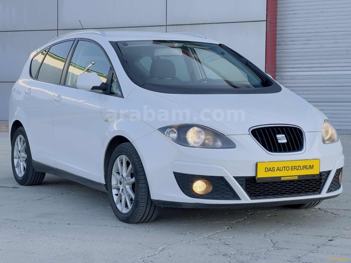 Galeriden Seat Altea 1.6 TDI Style XL 2013 Model Erzurum 167.000 km Beyaz 1