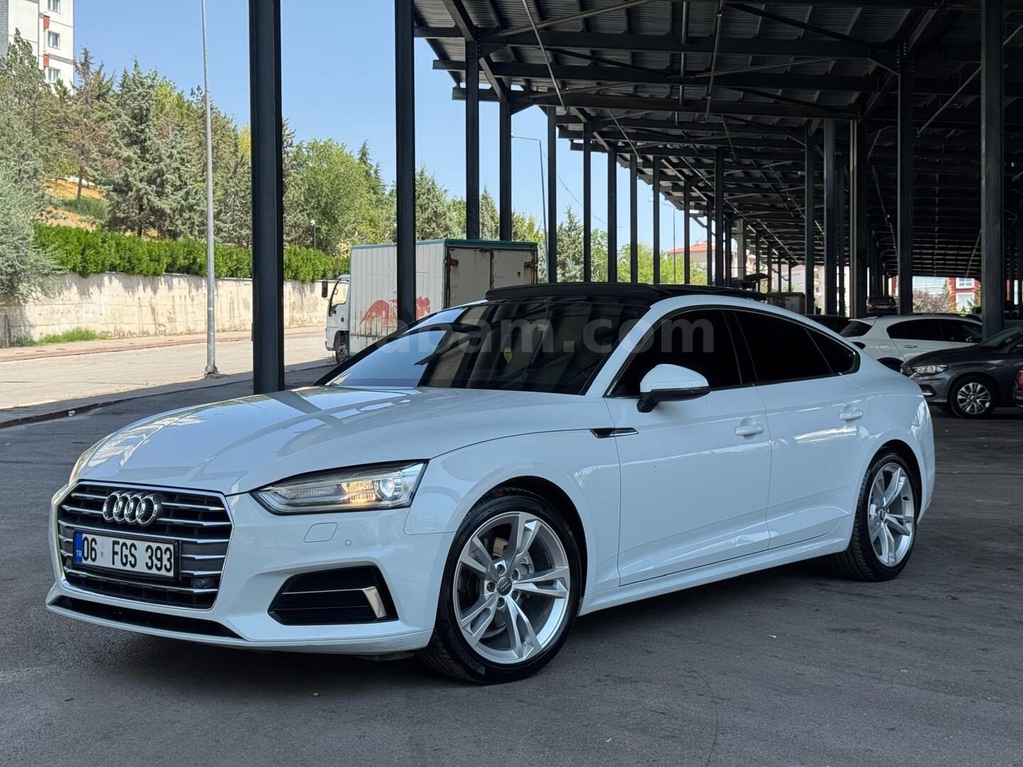 Sahibinden Audi A5 Sportback 1.4 TFSI 2017 Model Ankara 190.000 km Beyaz 6