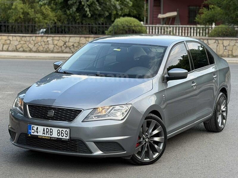 Galeriden Seat Toledo 1.2 TSI Style 2013 Model Sakarya 245.000 km Gri