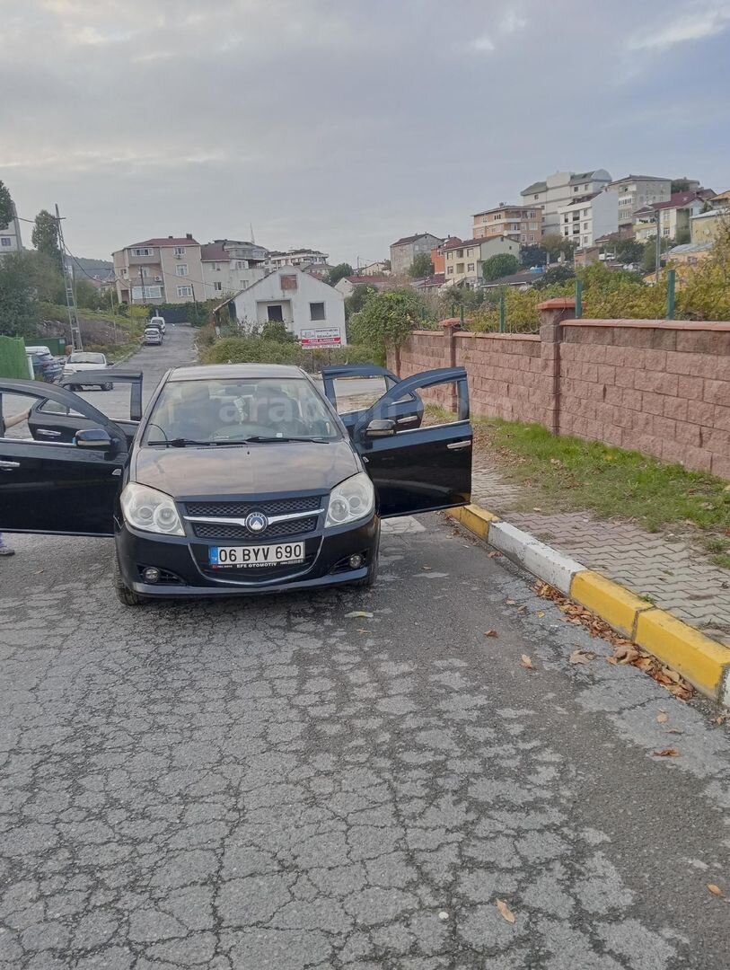 Sahibinden Geely Familia 1.5 Comfort 2009 Model İstanbul 155.000 km Siyah 1