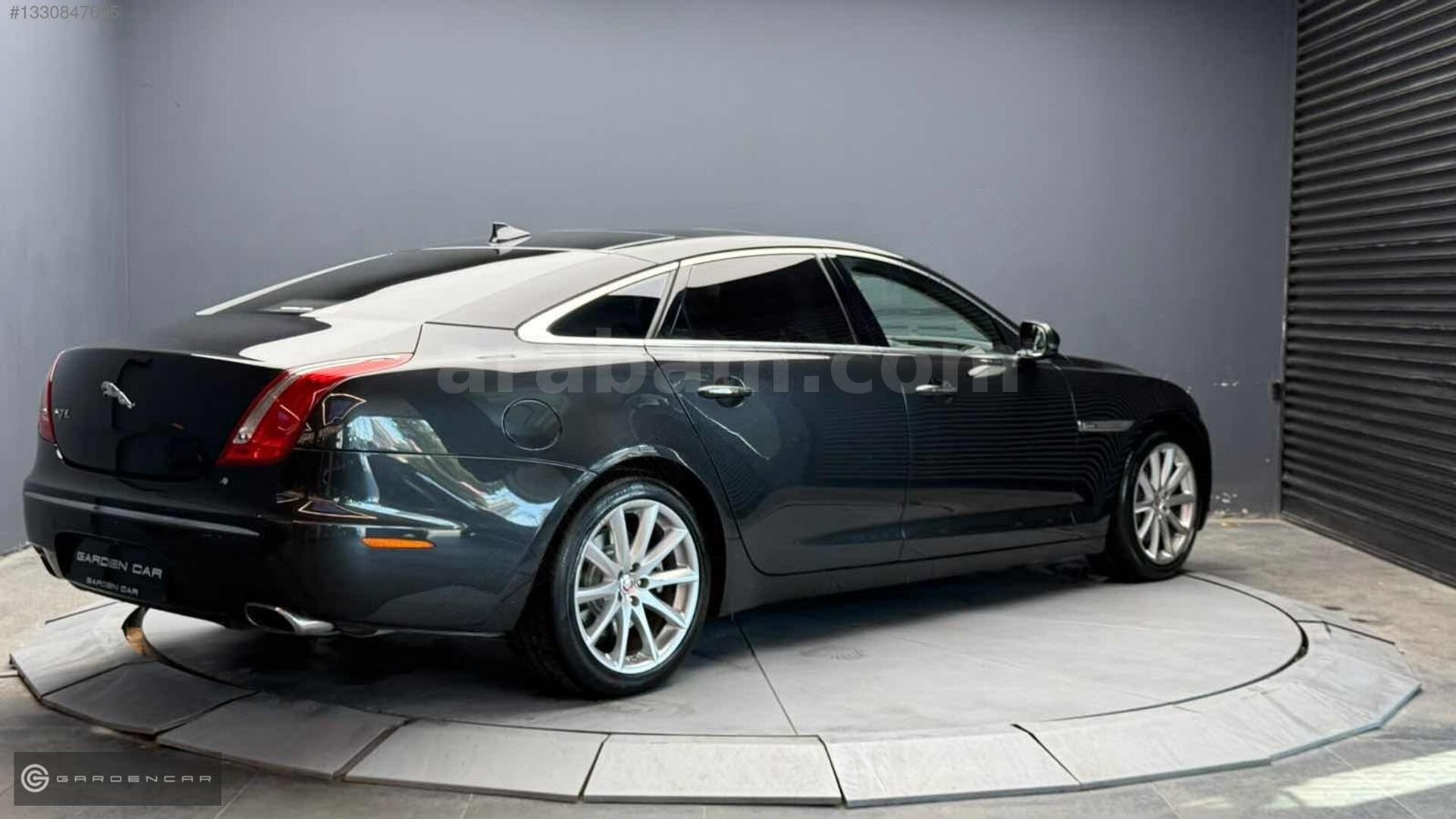 Galeriden Jaguar XJ 2.0i Portfolio 2015 Model İstanbul 79.150 km Gri 3