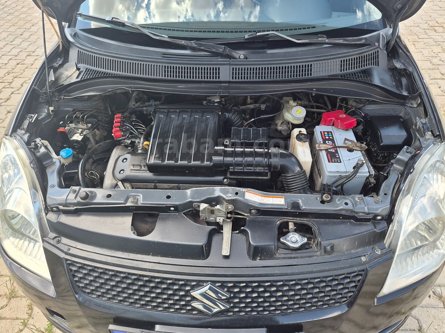 Sahibinden Suzuki Swift 1.3 MT 2008 Model Batman 288.000 km Siyah 6