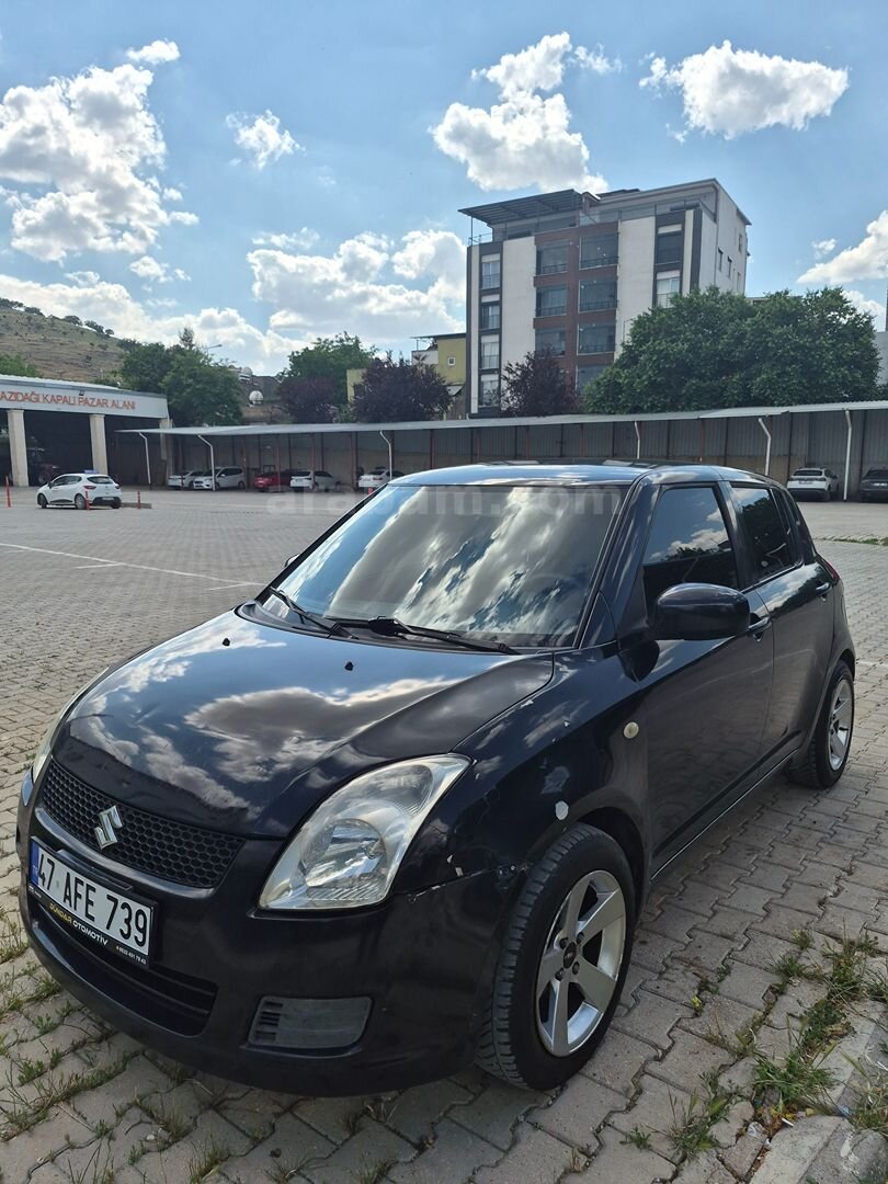 Sahibinden Suzuki Swift 1.3 MT 2008 Model Batman 288.000 km Siyah 4