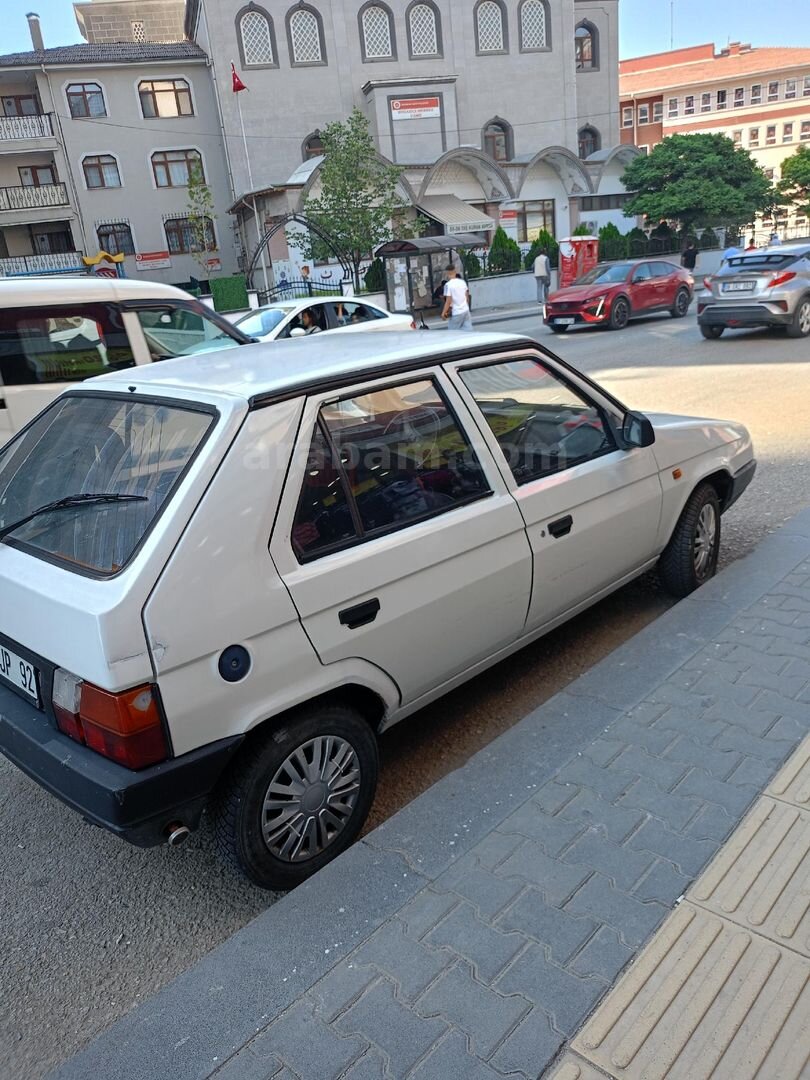 Sahibinden Skoda Favorit 1.3 LX 1995 Model Bursa 329.000 km Beyaz 4